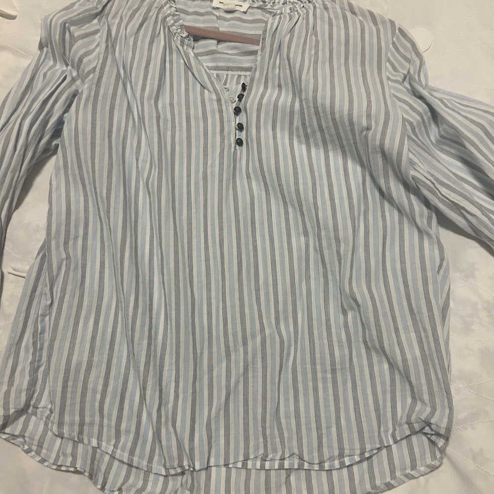 Beachlunchlounge Blue and White Striped Top